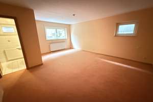 Vielseitiges Wohnhaus in sehr guter Lage – Die vollständige Adresse der Immobilie erhältst du vom Anbieter., 72160 Horb am Neckar – Vorschaubild 11