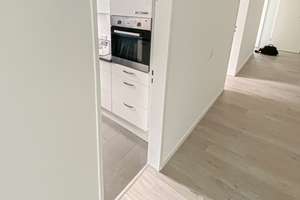 ELEGANTER 3-Zi. TRAUM IN WEISS. 2 TERRASSEN, OFFENER KAMIN, direkt am Unterbacher See – Die vollständige Adresse der Immobilie erhältst du vom Anbieter., 40627 Unterbach, Düsseldorf – Vorschaubild 17