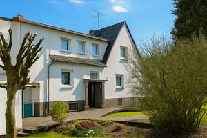 Für Gartenliebhaber, XXL-Grundstück mit einem gemütlichen Einfamilienhaus – Die vollständige Adresse der Immobilie erhältst du vom Anbieter., 65201 Dotzheim, Wiesbaden – Vorschaubild 10
