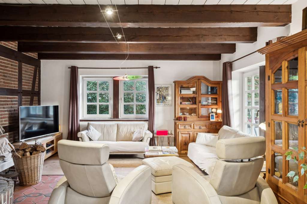 Immobilie in Bispingen - Außergewöhnliches Fachwerkhaus mit Galerie und Kamin - Bild 4