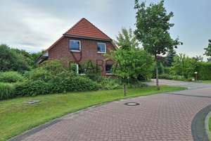 Traum für Familien: Gepflegtes Einfamilienhaus mit schönem Garten und Doppelcarport in Bienenbüttel – Die vollständige Adresse der Immobilie erhältst du vom Anbieter., 29553 Bienenbüttel – Vorschaubild 5
