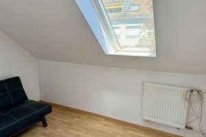 Schorer-Immobilien: Renovierungsbedürftiges Reihenmittelhaus in Augsburg-Haunsteten – Die vollständige Adresse der Immobilie erhältst du vom Anbieter., 86179 Haunstetten-Nord, Augsburg – Vorschaubild 11