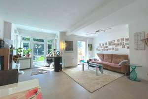 Ihr neues Zuhause in gefragter Lage: modernisiert mit Garten & Garage