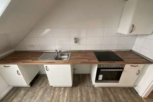 3 Zimmer-Wohnung mit Tageslichtbad und Wanne in zentraler Lage – Krempelsdorfer Allee 24, 23556 Sankt Lorenz Nord, Lübeck – Vorschaubild 17
