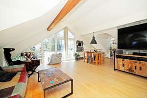 Exkl. 3-Zimmer-DG-Wohnung mit Dachterrasse, 2 Balkonen, Sauna und EBK in Bestlage Waldperlach – Drosselbartstraße 5, 81739 Waldperlach, München – Vorschaubild 2