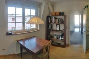 Dachwohnung, große Sonnenterasse, Blick auf den Gemeinschaftsgarten – Berliner Straße 12, 1558 Großenhain – Vorschaubild 5