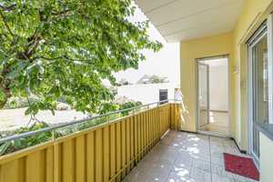 Zuhause in Weingarten- Großzügiges Zweifamilienhaus mit Gartenidylle – Karlsruhe (Kreis) – Vorschaubild 4