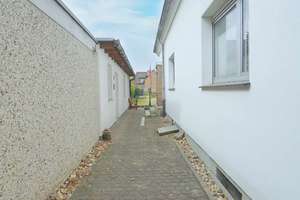 Ihr Projekt in Hitdorf – Doppelhaushälfte mit großem Garten und Möglichkeiten – Die vollständige Adresse der Immobilie erhältst du vom Anbieter., 51371 Hitdorf, Leverkusen – Vorschaubild 3