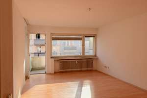 Renovierungsbedürftige 1-Zimmer-Wohnung im schönen Neuhausen