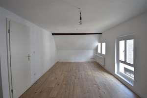 Altbaucharme in Langenberg! Renovierte 3-Zi-Whg zu vermieten – Hauptstraße 58, 42555 Langenberg, Velbert – Vorschaubild 2