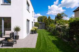 Modernes Neubau-Einfamilienhaus mit pflegeleichtem Garten - sofort bezugsfertig! – Die vollständige Adresse der Immobilie erhältst du vom Anbieter., 14167 Lichterfelde, Berlin – Vorschaubild 1