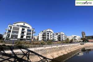 Exklusive Penthousewohnung auf 2 Ebenen mit Blick auf die Elbe, Fußbodenheizung und großer Terrasse! – Platz am Elbbahnhof 1, 39104 Altstadt, Magdeburg – Vorschaubild 2