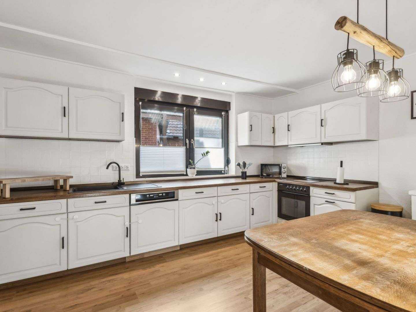 Immobilie in Erkelenz - Charmantes, großzügiges Einfamilien- oder auch Mehrgenerationenhaus in Erkelenz-Houverath - Bild 8