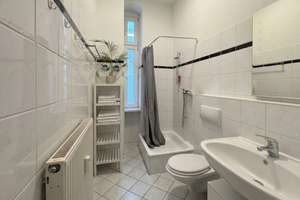BEZUGSFREI ab August!!! Altbau mit Fahrstuhl und Balkon im Akazienkiez! – Die vollständige Adresse der Immobilie erhältst du vom Anbieter., 10823 Schöneberg, Berlin – Vorschaubild 6