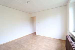 Großzügiges Einfamilienhaus mit Gestaltungsmöglichkeiten und Garage in Neinstedt! – Harz (Kreis) – Vorschaubild 7