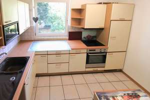 Helle 4-Zimmerwohnung mit Balkon in ruhiger Lage in Mönchengladbach-Wickrath – Die vollständige Adresse der Immobilie erhältst du vom Anbieter., 41189 Wickrath-Mitte, Mönchengladbach – Vorschaubild 4