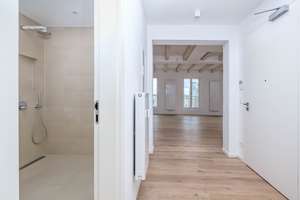 Moderne Dachgeschosswohnung und klassischer Altbau. 2-Zimmer mit Aufdachterrasse in Charlottenburg – Die vollständige Adresse der Immobilie erhältst du vom Anbieter., 10587 Charlottenburg, Berlin – Vorschaubild 23