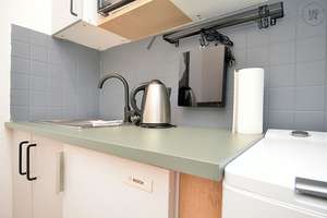 Modern möbliertes Apartment mit WLAN, Balkon und Stellplatz im beliebten Stadtteil in Nürnberg – Die vollständige Adresse der Immobilie erhältst du vom Anbieter., 90489 Veilhof, Nürnberg – Vorschaubild 6