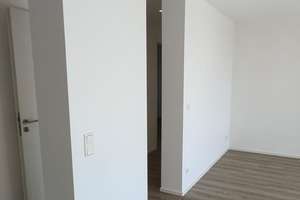 Lebendig wohnen in Erlangen: 3-Zimmer-Wohnung mit Balkon – Die vollständige Adresse der Immobilie erhältst du vom Anbieter., 91056 Büchenbach Dorf, Erlangen – Vorschaubild 4