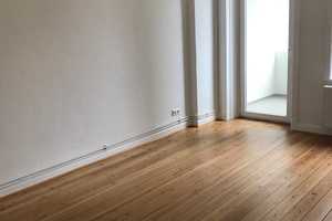 2,5-Zimmer-Wohnung mit Balkon – Kottwitzstraße 38, 23566 Lübeck – Vorschaubild 2