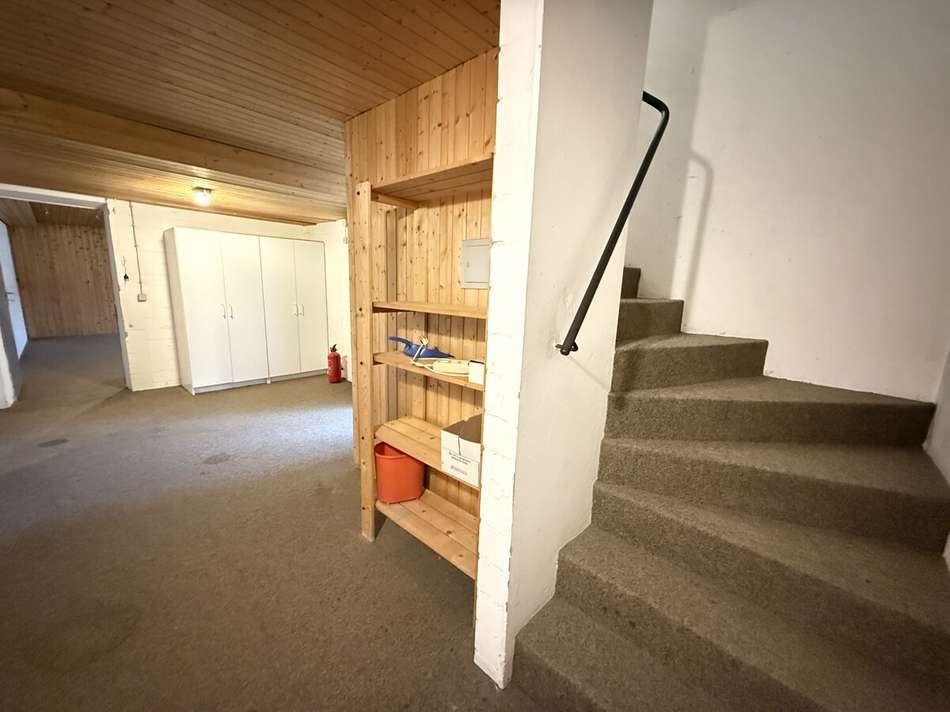 Flur - Treppenhaus UG