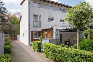 Direkt einziehen - ideal für Familien: Energieeffizientes 5 bis 6-Zimmer Haus mit Carport. – Scheelenkamp 4B, 30165 Hannover – Vorschaubild 42