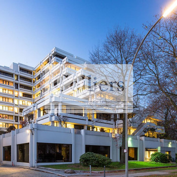 Top Büroflächen an der Außenalster!