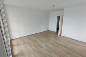 Stilvoll modernisiert: 2-Zimmer-Wohnung in Hannover – Laher Kirchweg 24, 30659 Bothfeld, Hannover – Vorschaubild 3