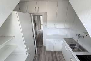 Praktisch geschnittene 3-Zimmer-Wohnung in Duisburg – Die vollständige Adresse der Immobilie erhältst du vom Anbieter., 47057 Neudorf-Nord, Duisburg – Vorschaubild 3