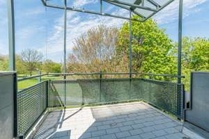 TRUDERING / geräumige 2-Zimmer-Dachgeschosswohnung mit Blick ins Grüne – Die vollständige Adresse der Immobilie erhältst du vom Anbieter., 81825 Waldtrudering, München – Vorschaubild 11