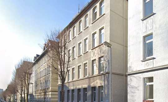 Sanierte Luxus-Altbauwohnungen 1 OG + Balkon zum Mitgestalten - Östliche Ringgebiet Braunschweig
