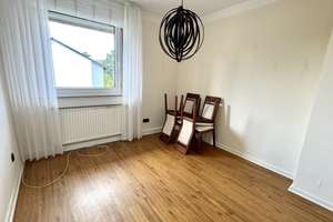 Renovierungsbedürftige Eigentumswohnung im 1. OG mit Balkon und Gartenstück – 33613 Schildesche, Bielefeld – Vorschaubild 8