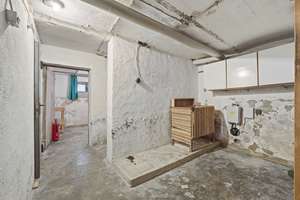 Charmantes Einfamilienhaus auf 931m² Grund mit viel Potenzial, Garage und Garten in Antweiler – Die vollständige Adresse der Immobilie erhältst du vom Anbieter., 53533 Antweiler – Vorschaubild 36