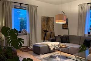 Charmante Altbau Etagenwohnung in Parknähe – 94 m² im 2. OG – Die vollständige Adresse der Immobilie erhältst du vom Anbieter., 42281 Barmen, Wuppertal – Vorschaubild 2