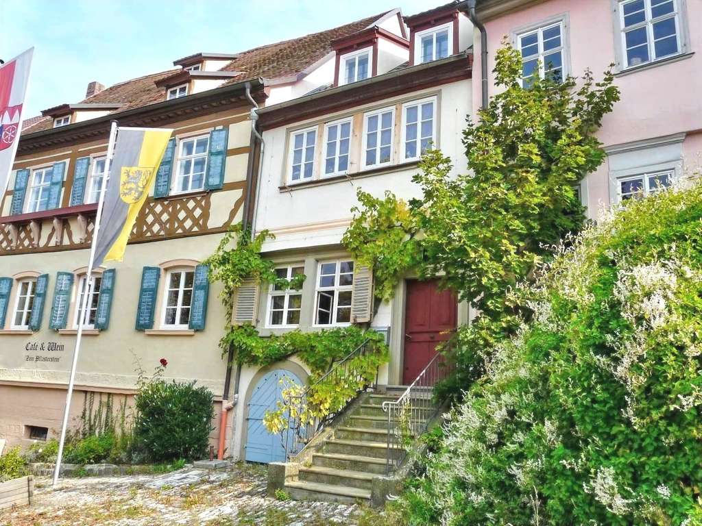 Immobilie in Königsberg in Bayern - Prächtiges Fachwerkhaus in historischer Altstadtlage - direkt am Salzmarkt - mit Garten und Gewölb - Bild 1