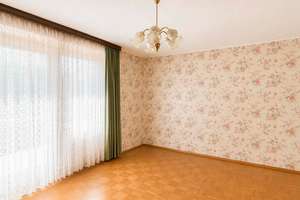 Wertsteigerungspotenzial in gefragter Lage – Haus mit Garten und Terrasse - Sanierungsbedürftig – Die vollständige Adresse der Immobilie erhältst du vom Anbieter., 81927 Englschalking, München – Vorschaubild 6