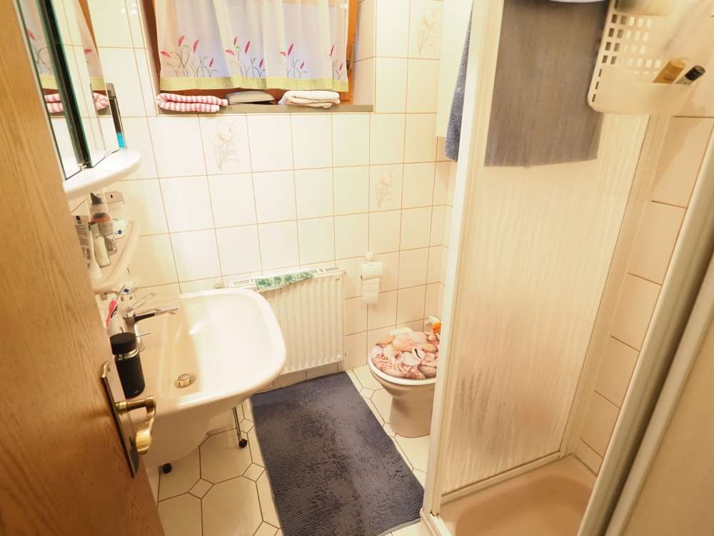 Immobilie in Girod - Ansprechendes Wohnhaus in schöner Ortsrandlage von Girod - Bild 10