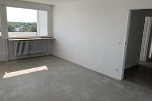 Ganz oben mit neuem Bad! – Karwendelstr. 9, 90471 Langwasser Nordwest, Nürnberg – Vorschaubild 5