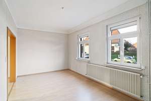 Charmantes Koloniehaus mit Garten und Entwicklungspotenzial – West-Höchster Str. 77, 65931 Zeilsheim, Frankfurt am Main – Vorschaubild 12