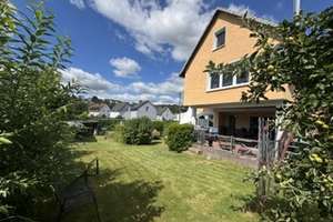 Kreuztal  Eichen, modernisiertes 2 Fam. Haus mit sonnigem Garten und hohem Wohnwert – Die vollständige Adresse der Immobilie erhältst du vom Anbieter., 57223 Kreuztal – Vorschaubild 49