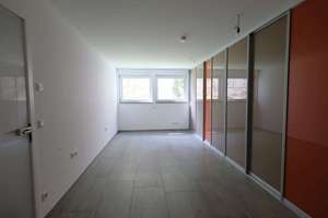 Exklusive 4‑Zi.-Wohnung: Loggia, Aufzug, KfW‑55 – wohnen mit Stil und Weitblick in Beuel-Limperich – Die vollständige Adresse der Immobilie erhältst du vom Anbieter., 53227 Limperich, Bonn – Vorschaubild 4