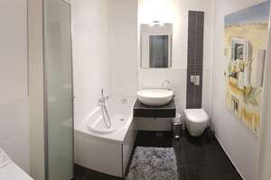 Alltagstaugliche 4-Zimmer-Wohnung in Berlin Tiergarten – Burggrafenstraße 15, 10787 Tiergarten, Berlin – Vorschaubild 2