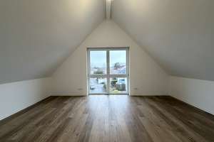 Geräumige und helle 5-Zimmer-Maisonette-Wohnung mit Balkon und Stellplatz – Die vollständige Adresse der Immobilie erhältst du vom Anbieter., 70599 Birkach-Süd, Stuttgart – Vorschaubild 22