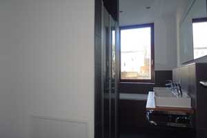 Geräumige 3-Raum-Wohnung zu vermieten - Hochparterre - Balkon - Parkett - – Helmstedter Str. 3, 39112 Magdeburg – Vorschaubild 4