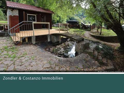 Grosses Schones Freizeit Gartengrundstuck Mit Hauschen Terrasse Teich In Idyllischer Lage