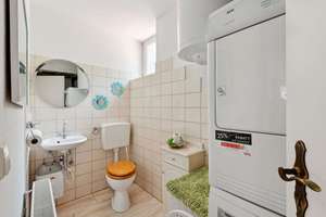 Grün, ruhig und modernisiert - Einfamilienhaus mit Pool & Kamin in Berlin-Tegel – Die vollständige Adresse der Immobilie erhältst du vom Anbieter., 13507 Tegel, Berlin – Vorschaubild 15