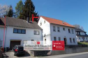 Viel Wohnraum, Einliegerwohnung + Garten in Büdingen-Rinderbügen – Die vollständige Adresse der Immobilie erhältst du vom Anbieter., 63654 Büdingen – Vorschaubild 1