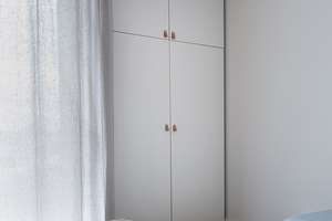 Charmante möblierte 1-Zimmer Wohnung im . OG in Hamburg-Barmbek-Nord mit Balkon – Bramfelder Straße 85, 22305 Barmbek-Nord, Hamburg – Vorschaubild 8