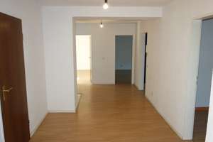 FREISTEHEND EXKLUSIV 1 FAM.-HS., 3 GARAGEN, 7 ZI./237 QM WFL., MARMOR, KAMIN, SAUNA IN KNITTKUHL – Am Wagenrast 35, 40629 Knittkuhl, Düsseldorf – Vorschaubild 22