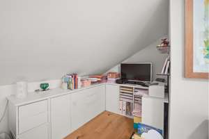 Top modernisierte, helle 3 Zimmer Dachgeschosswohnung  mit 2 Balkonen in Naurod  | WAGNER IMMOBILIEN – Die vollständige Adresse der Immobilie erhältst du vom Anbieter., 65207 Naurod, Wiesbaden – Vorschaubild 14